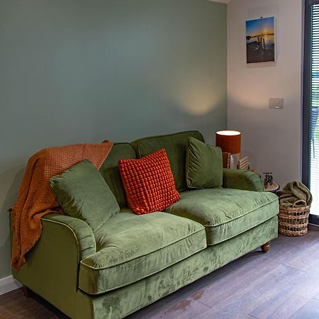 Lough Beg Glamping Hotel Newferry Eksteriør billede