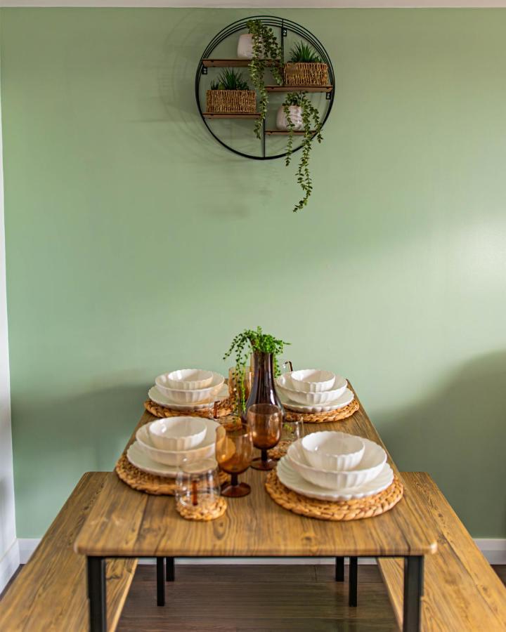 Lough Beg Glamping Hotel Newferry Eksteriør billede